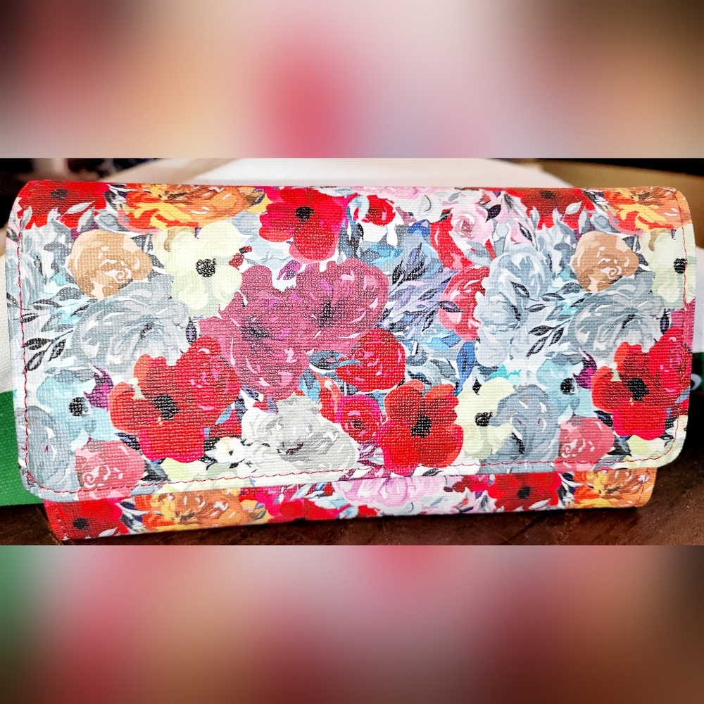 NWT-💖-Mundi-Floral File Master- Women's Wallet